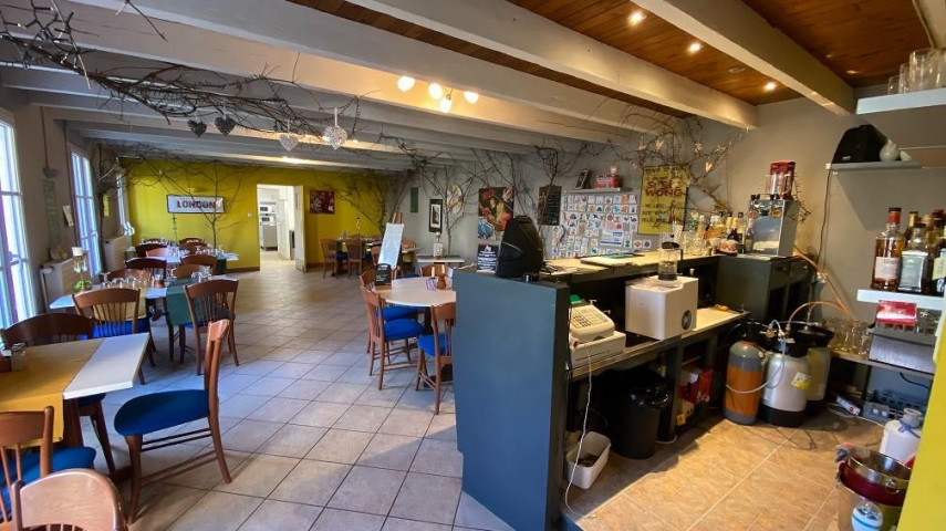 Cafe - restaurant à reprendre - VALDIVIENNE (86)